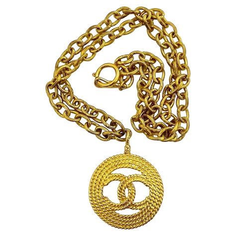 chanel jewelry belt|authentic vintage Chanel necklace.